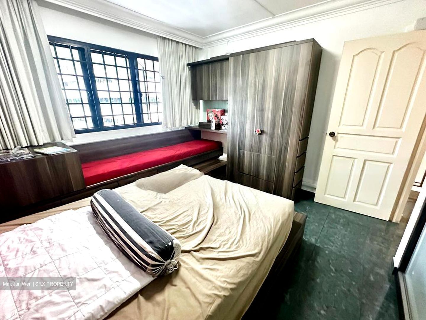 Blk 146 Tampines Avenue 5 (Tampines), HDB Executive #465338561